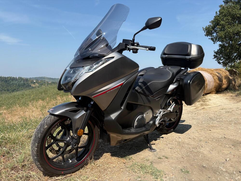 Honda Integra 750 DCT (2016 - 17) (2)