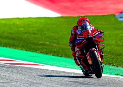 MotoGP 2025. GP di Austria. Sprint: ritorna il dominio familiare, primo Marc, secondo Alex Marquez, ritirato Pecco Bagnaia [RISULTATI]