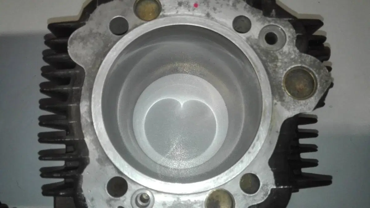 CILINDRI E PISTONI DUCATI MONSTER 900 (5)