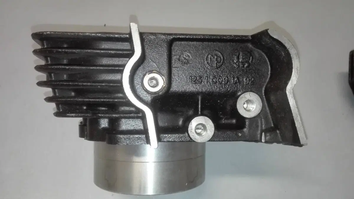 CILINDRI E PISTONI DUCATI MONSTER 900 (10)
