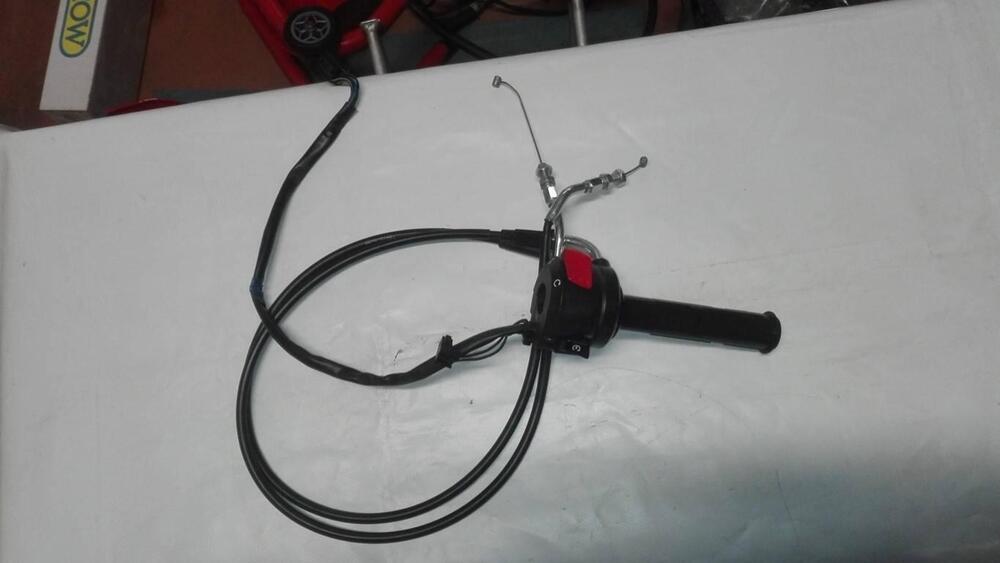 Comando gas Suzuki Bandit 650