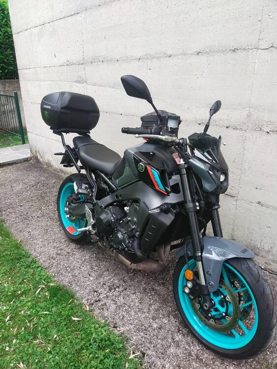 Yamaha MT-09 (2021 - 23) (2)