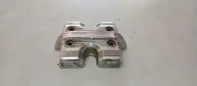 COPERCHIO VALVOLE ANTERIORE HONDA VF750C RC07