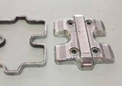 COPERCHIO VALVOLE POSTERIORE HONDA VF750C RC07