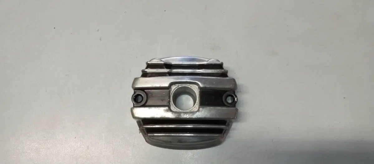 COPERCHIO VALVOLE SINISTRO HONDA CX500 TURBO (5)