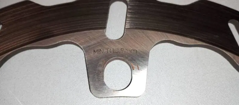 DISCHI ANTERIORI BMW Braking (4)