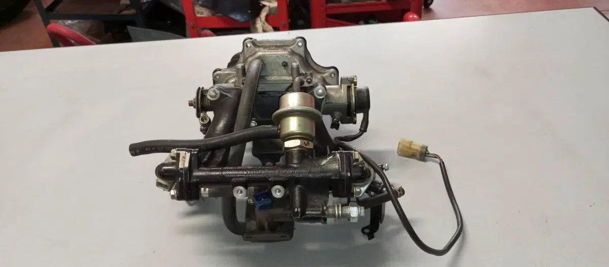 CORPO FARFALLATO HONDA CX500 TURBO (2)