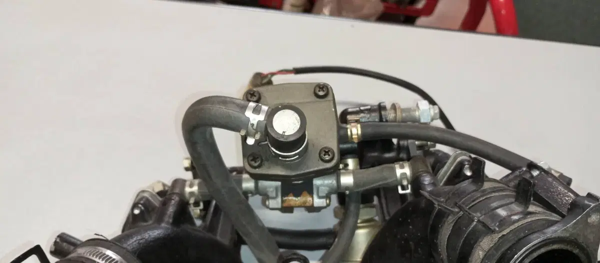 CORPO FARFALLATO HONDA CX500 TURBO (6)