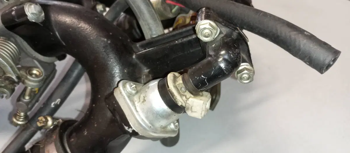 CORPO FARFALLATO HONDA CX500 TURBO (9)