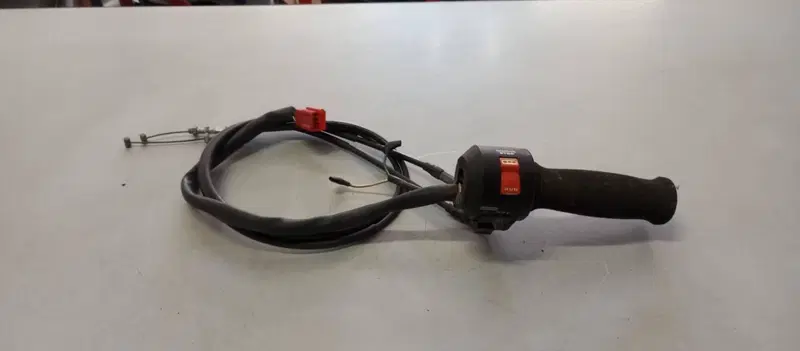 DEVIO LUCI DX HONDA VF750C RC07