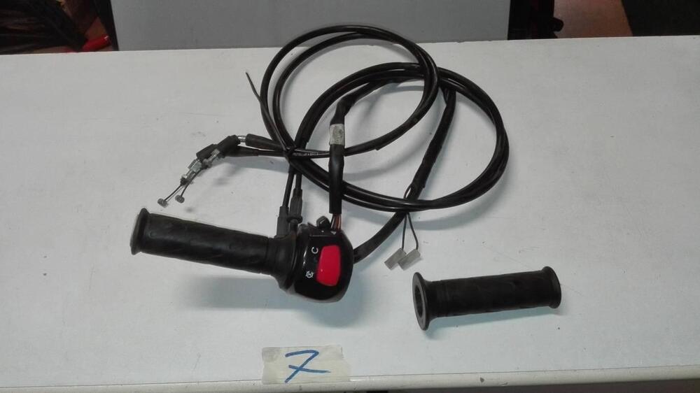 Devio luci dx Suzuki Burgman 400 2003-2006 (2)