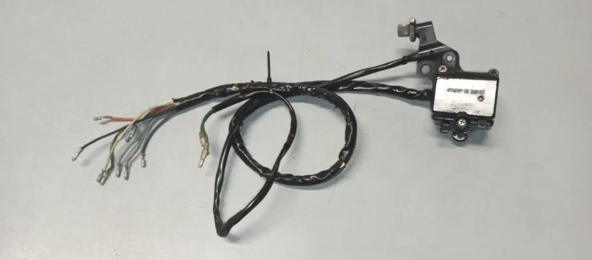 DEVIO LUCI SINISTRO PER HONDA CB 500 FOUR (5)