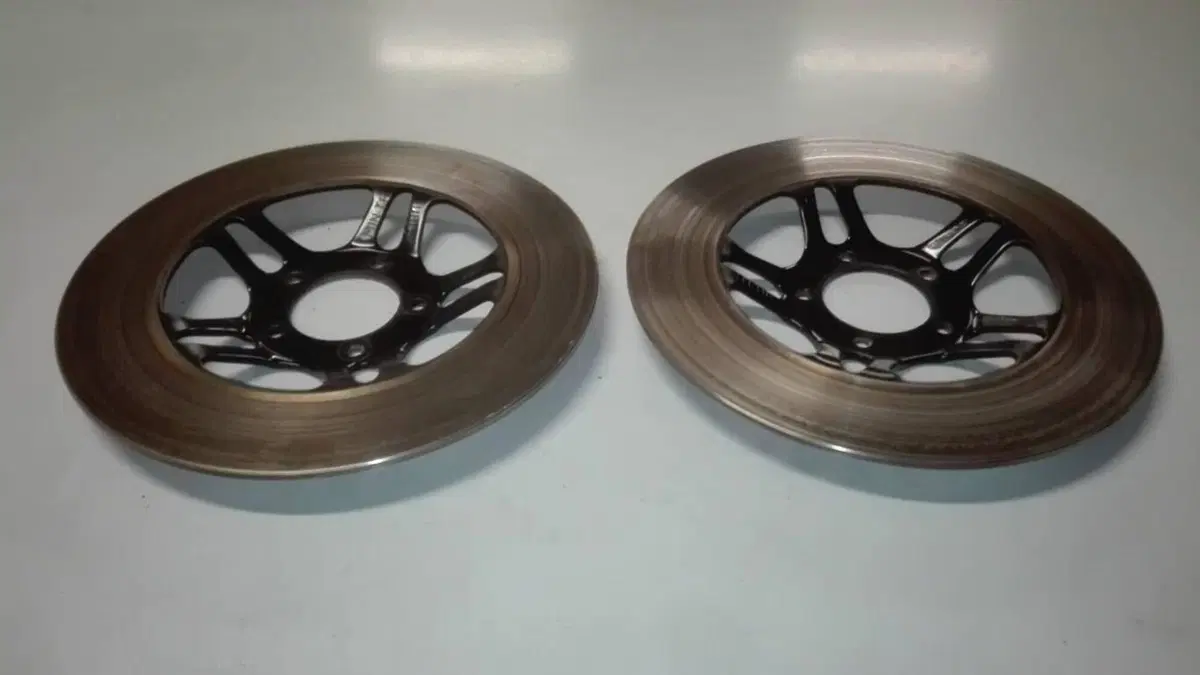 DISCHI FRENO PER HONDA CBX 1000 PRIMO TIPO (2)