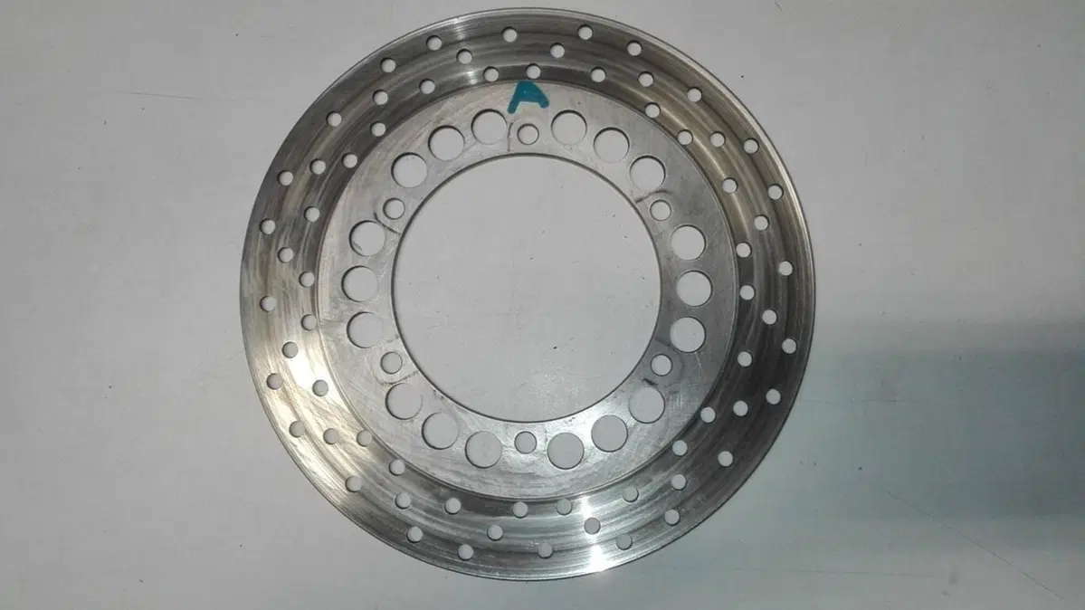 Disco freno anteriore Yamaha Majesty 250 (2)