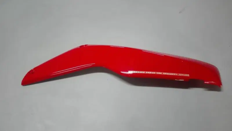 FIANCHETTO POSTERIORE DX DUCATI SS 600-750-900 (2)