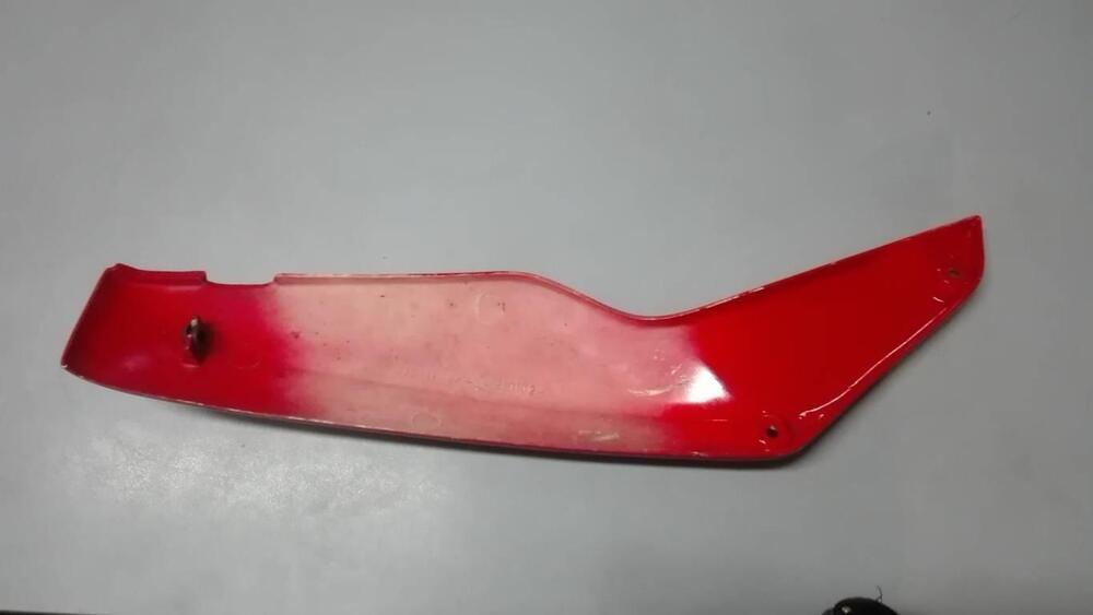 FIANCHETTO POSTERIORE SX DUCATI SS 600-750-900 (4)