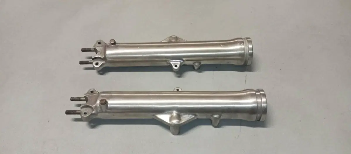 FODERI FORCELLA ANTERIORI HONDA CB 500 FOUR (2)