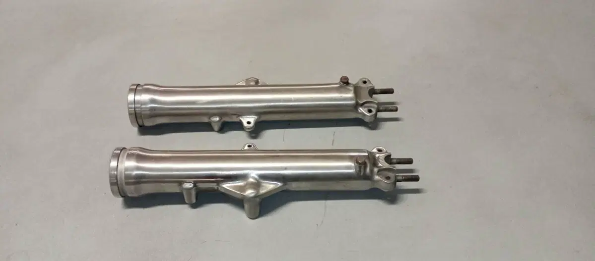 FODERI FORCELLA ANTERIORI HONDA CB 500 FOUR (4)