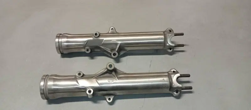 FODERI FORCELLA ANTERIORI HONDA CB 500 FOUR (5)