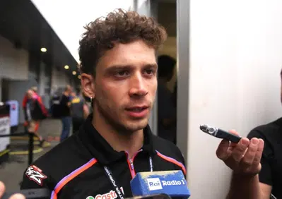 MotoGP 2025. GP di Austria. Marco Bezzecchi: Sapevo di averne di meno. Oggi mi aspettavo anche Pecco Bagnaia, mi piacerebbe che domani sia davanti 