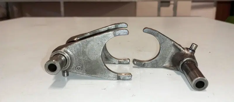 FORCHETTE CAMBIO HONDA CX500 TURBO (3)