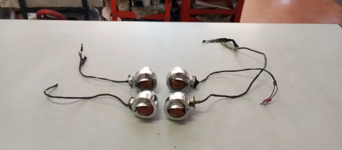 N° 4 FRECCE PER MOTO CUSTOM (2)