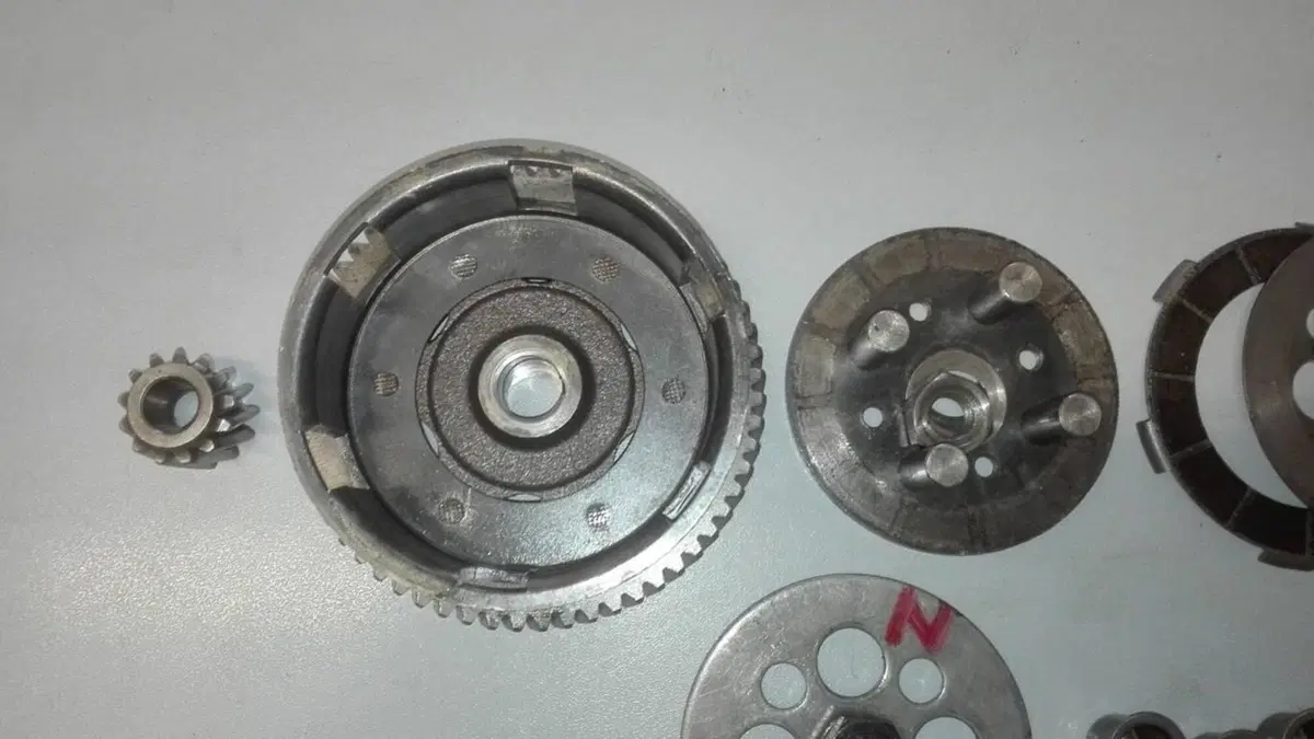 Frizione a 6 tacche minarelli 6 marce corsa lunga (2)