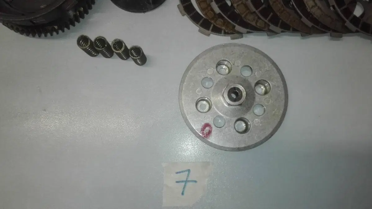 Frizione a 10 tacche Minarelli 6 marce corsa lunga (4)