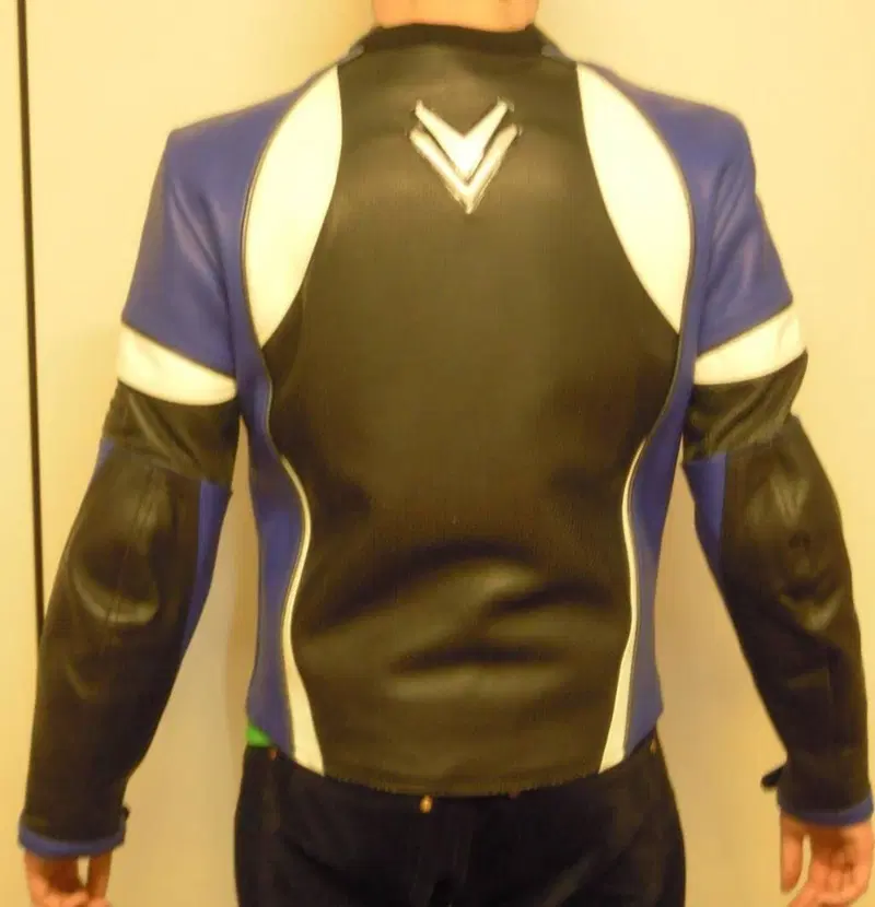 GIACCA MOTO IN PELLE FRANK THOMAS mod. FTL218 (2)