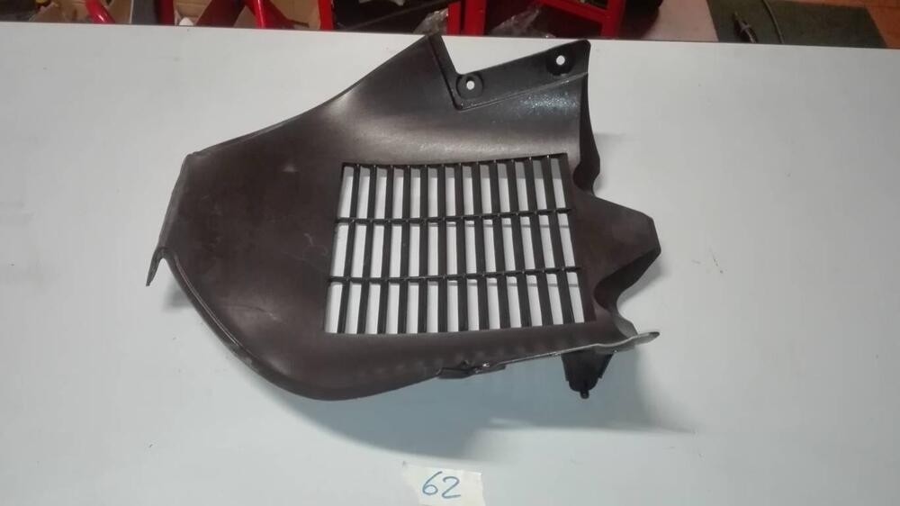 Griglia copriradiatore Suzuki Burgman 400 2003-200 (2)