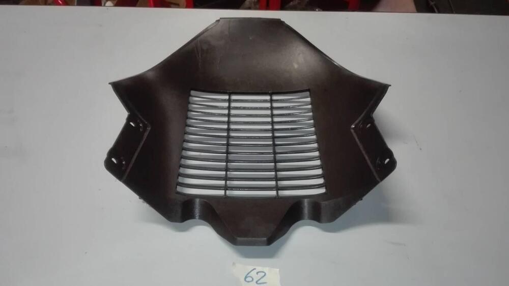 Griglia copriradiatore Suzuki Burgman 400 2003-200 (3)