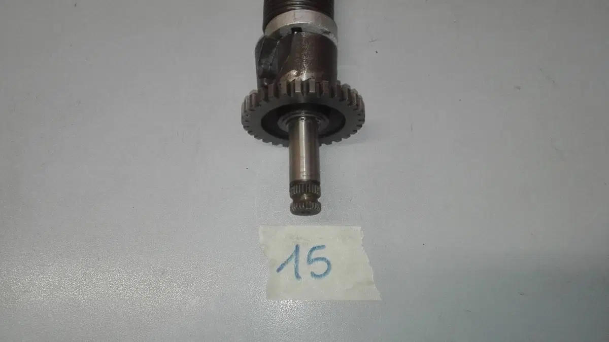 Ingranaggio messa in moto hiro125 frizione a secco (4)