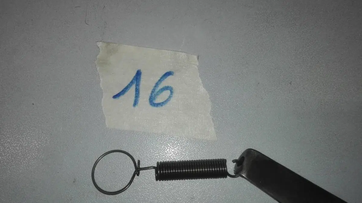 Leva innesto marce hiro 125 frizione a secco (3)