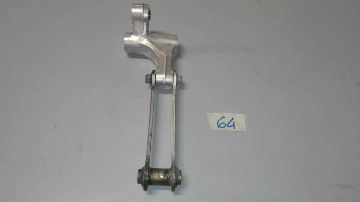 Leveraggio sospensione Suzuki Burgman 400 2003-200 (3)