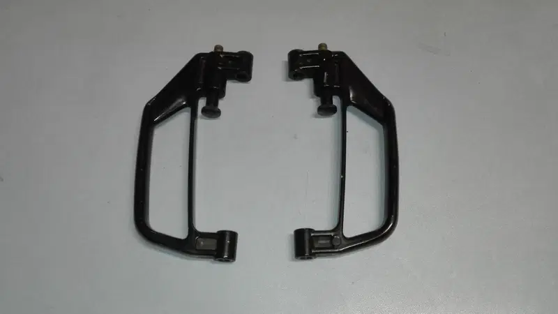 MANIGLIA PASSEGGERO DUCATI 888 (4)
