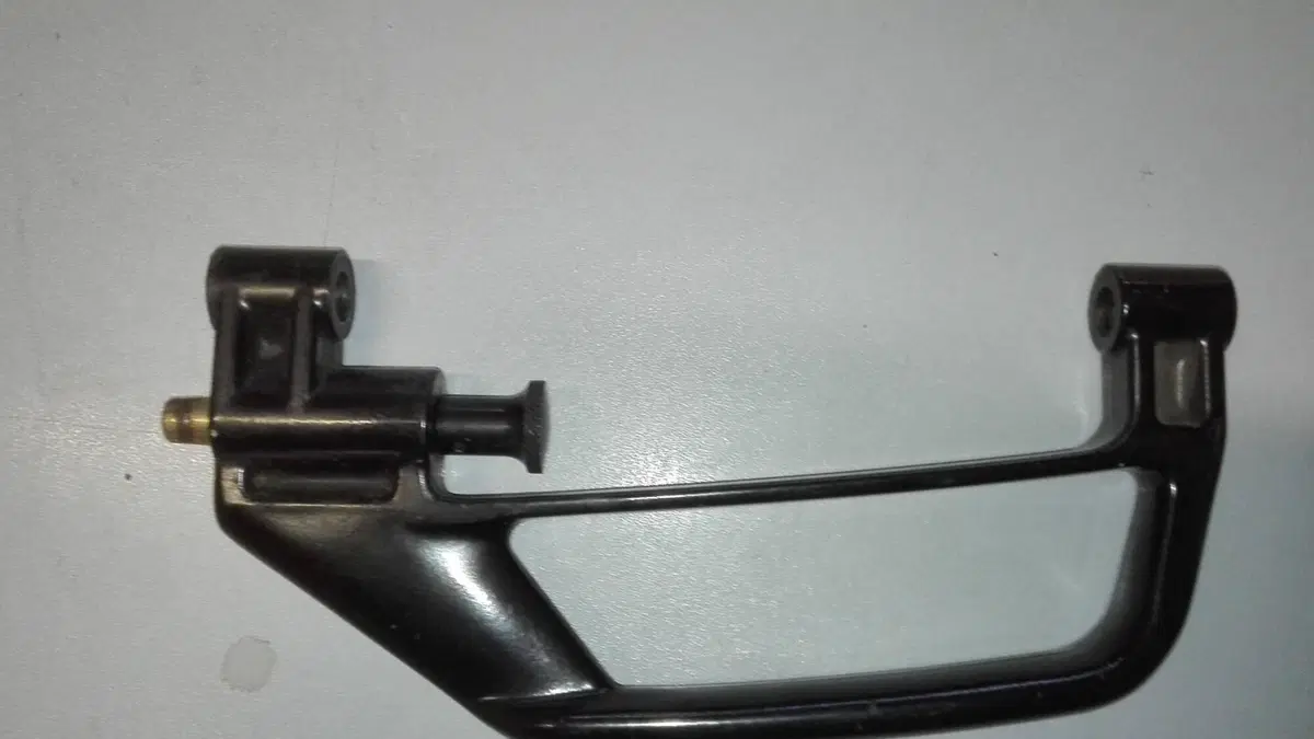 MANIGLIA PASSEGGERO DUCATI 888 (7)