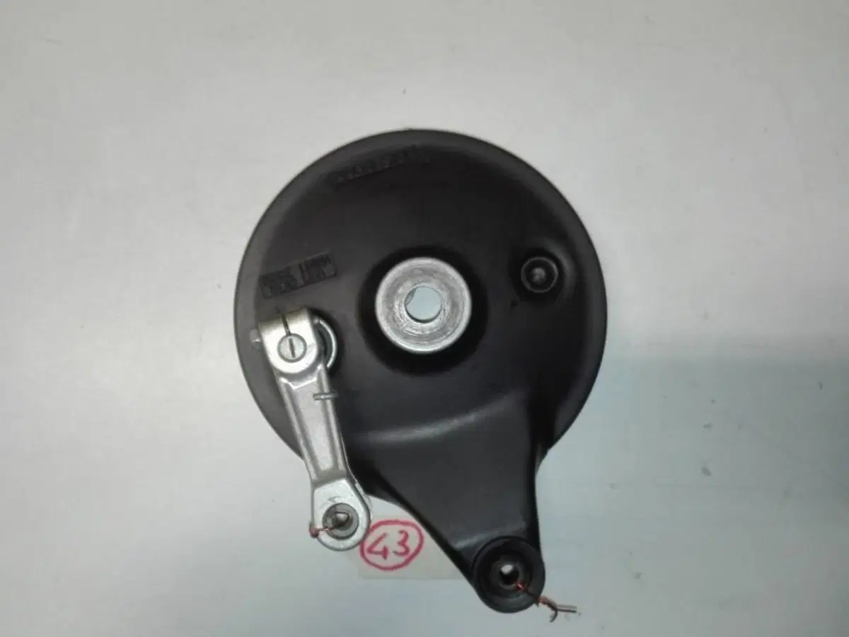 Mozzo posteriore Suzuki RM 400 1980 (7)