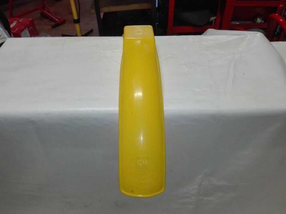 Parafango anteriore Flying Cross giallo (4)