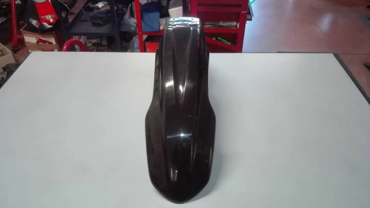 PARAFANGO ANTERIORE UFO PLAST (2)