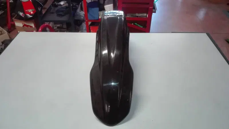 PARAFANGO ANTERIORE UFO PLAST (2)
