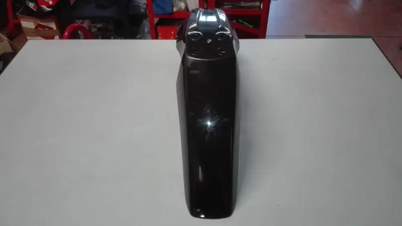 PARAFANGO ANTERIORE UFO PLAST (4)