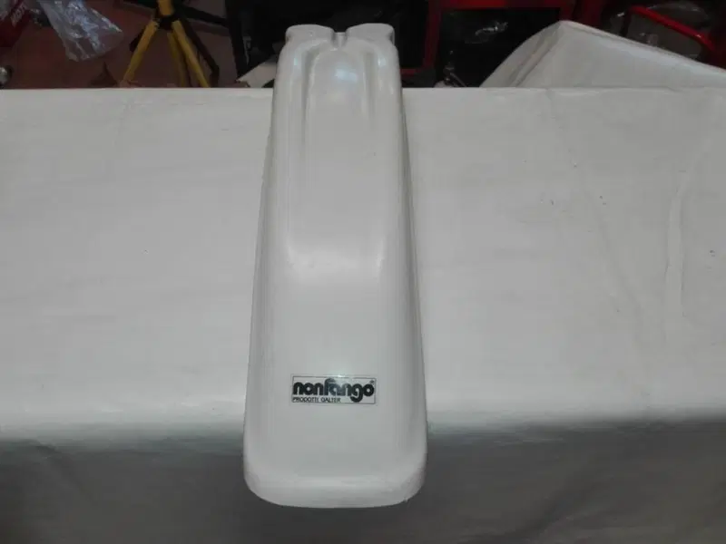 Parafango Nonfango anteriore cod.C703 (2)
