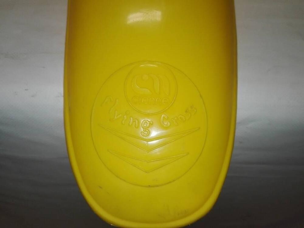 Parafango posteriore Flying Cross colore giallo CIENNE (3)