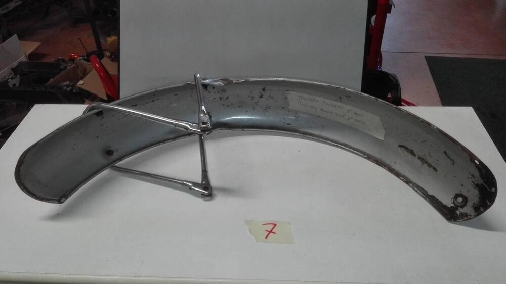 Parafango Triumph Trident (4)