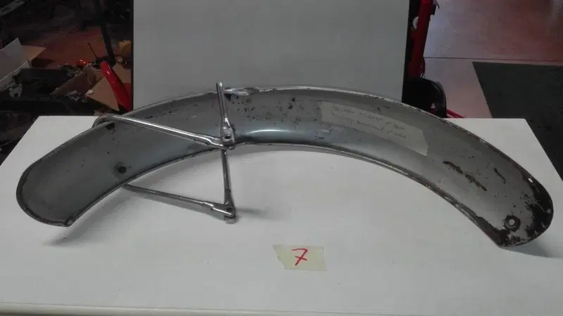 Parafango Triumph Trident (4)