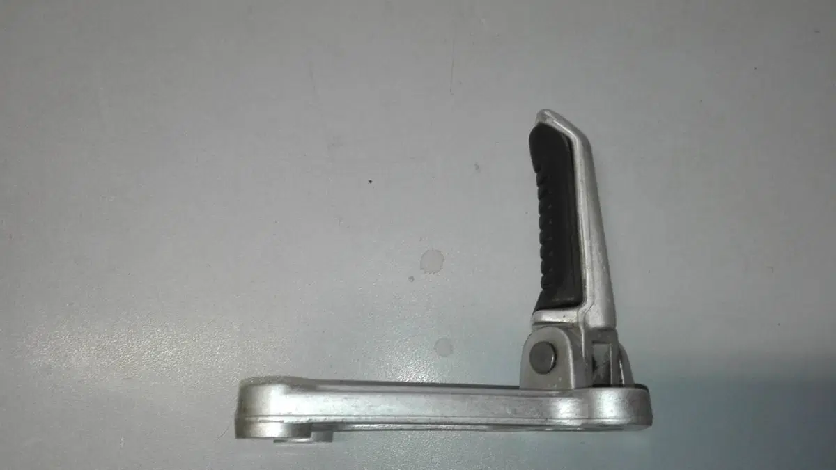 PEDANE PILOTA DUCATI851-888-SS600-SS650-SS900 (10)