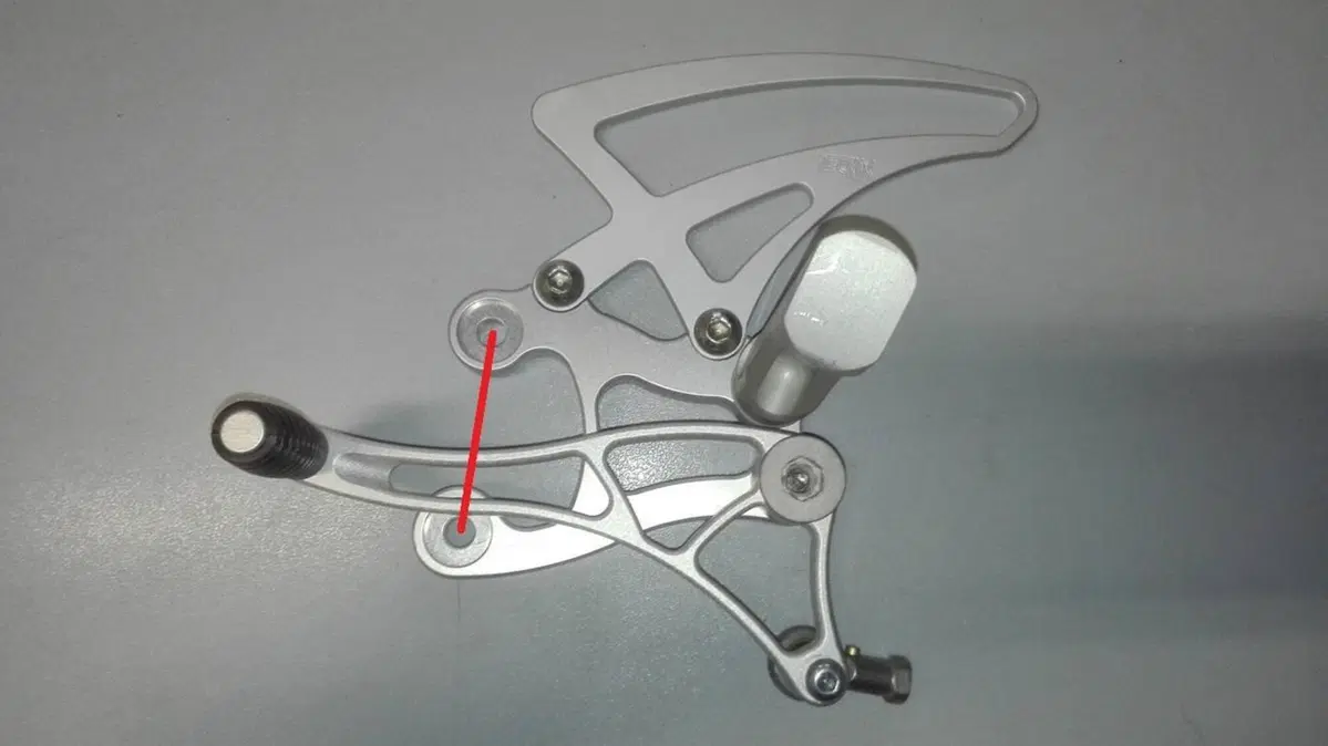 Pedane Sport per SUZUKI GSX-R 600-750 dal 04 al 05 Euro Racing (4)