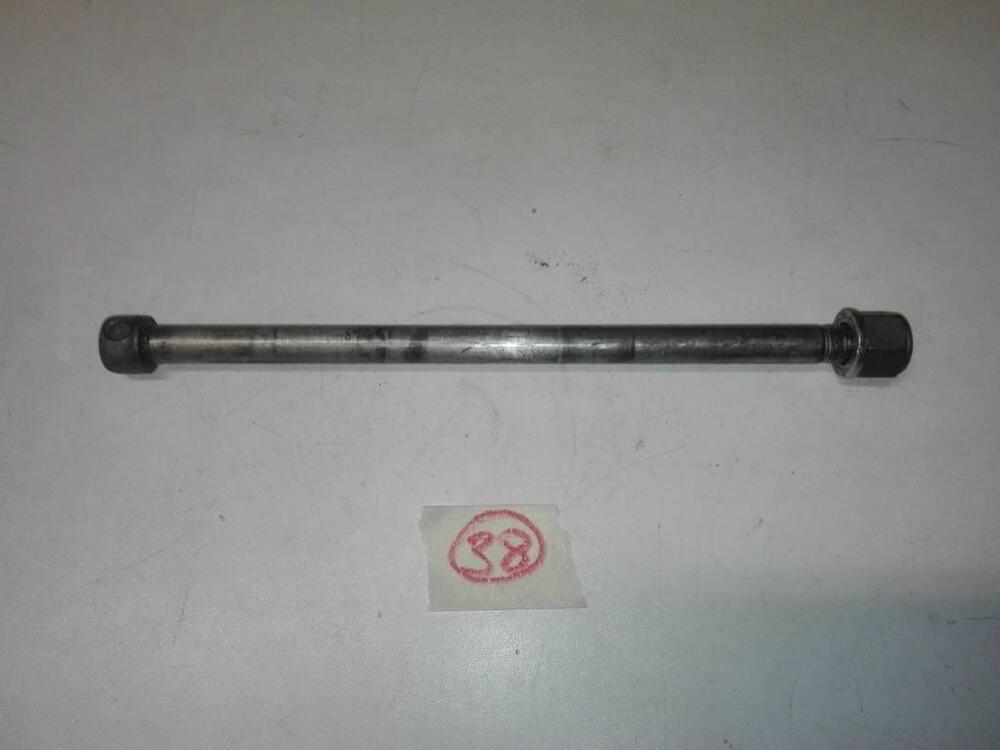 Perno ruota anteriore Suzuki RM 400