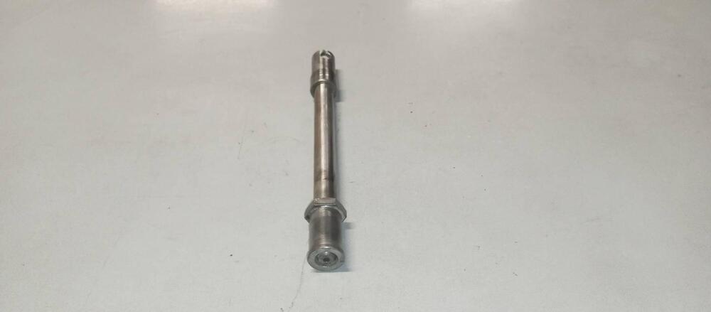 PERNO RUOTA HONDA CB 500 FOUR (3)