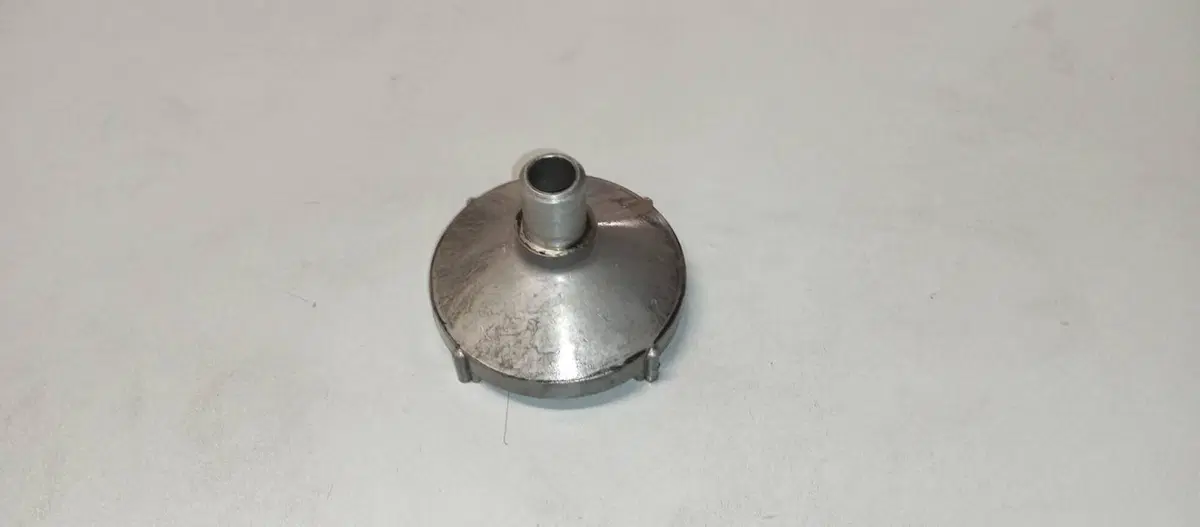PESCANTE POMPA OLIO BENELLI 500 1974 (2)